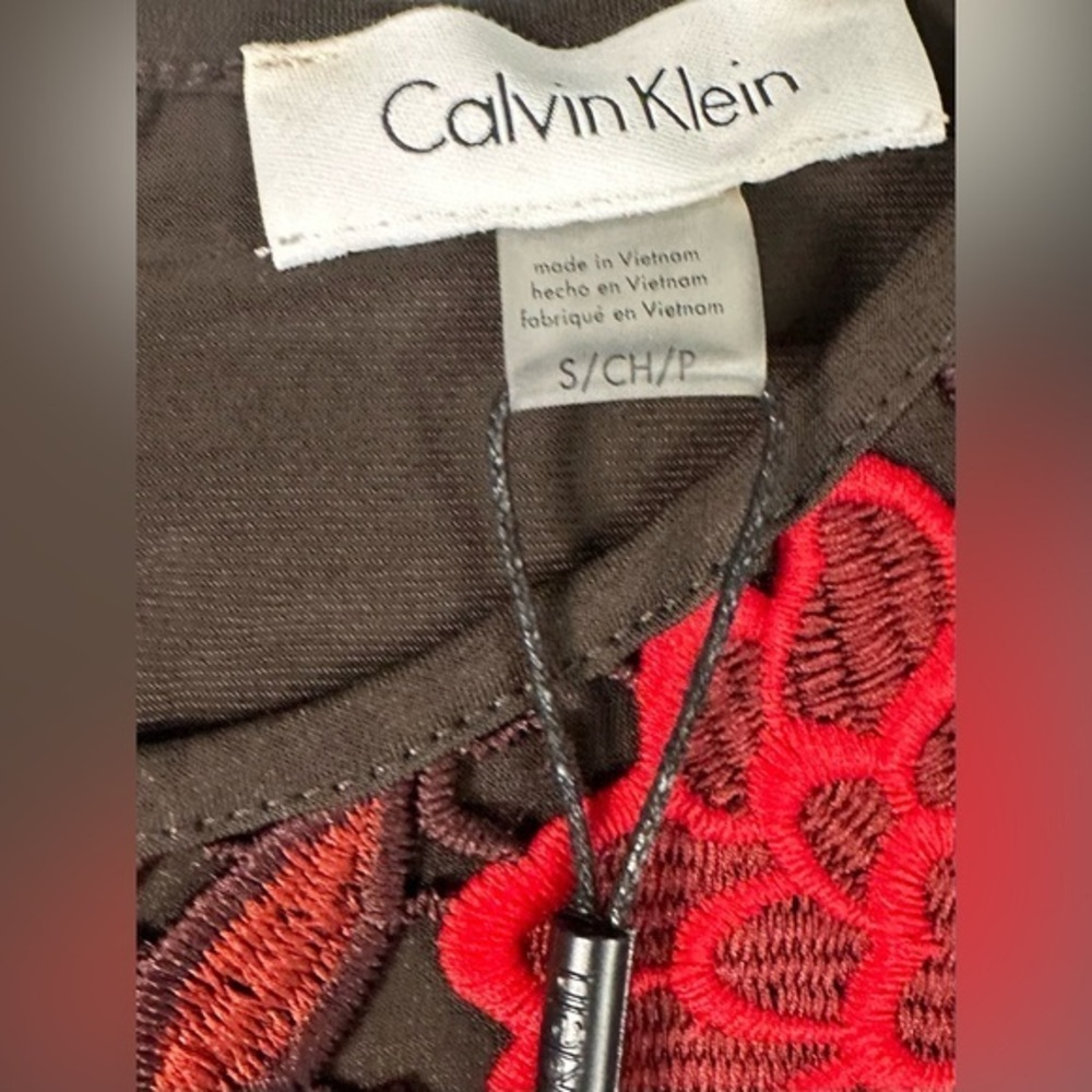 Calvin Klein, Brown and red, tank with lace detail, size small - Picture 3 of 8